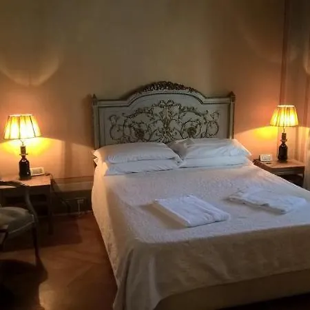 Palazzo Rocchi - Residenza D'epoca Bed & Breakfast