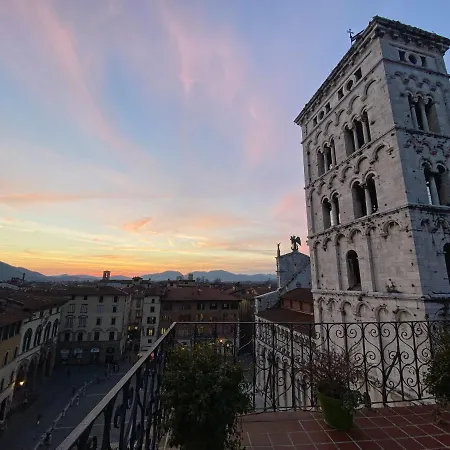 Palazzo Rocchi - Residenza D'epoca 3*