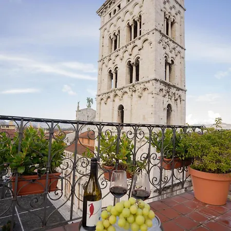 Palazzo Rocchi - Residenza D'epoca 3*
