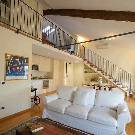 Palazzo Rocchi - Residenza D'epoca Bed and breakfast 3*