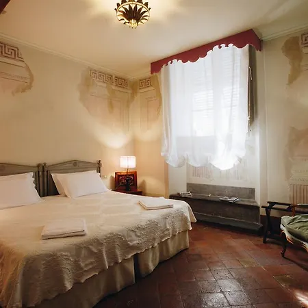 Palazzo Rocchi - Residenza D'epoca 3* Lucca