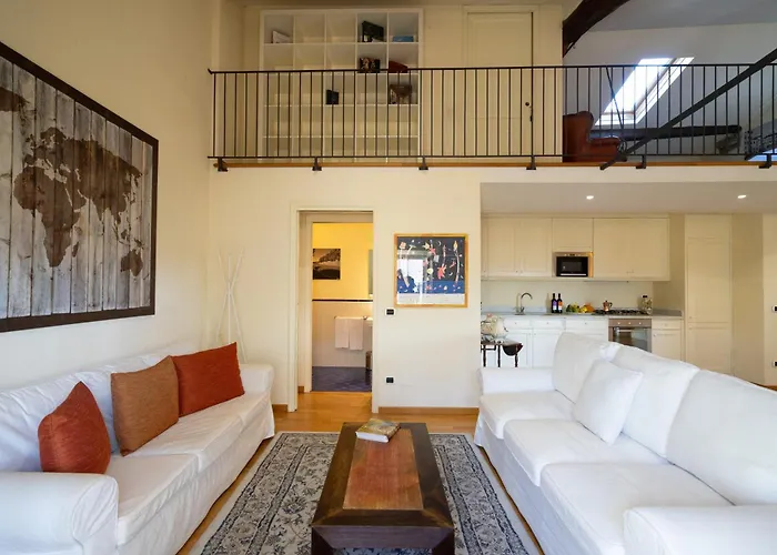Palazzo Rocchi - Residenza D'epoca فندق مبيت وإفطار 4*