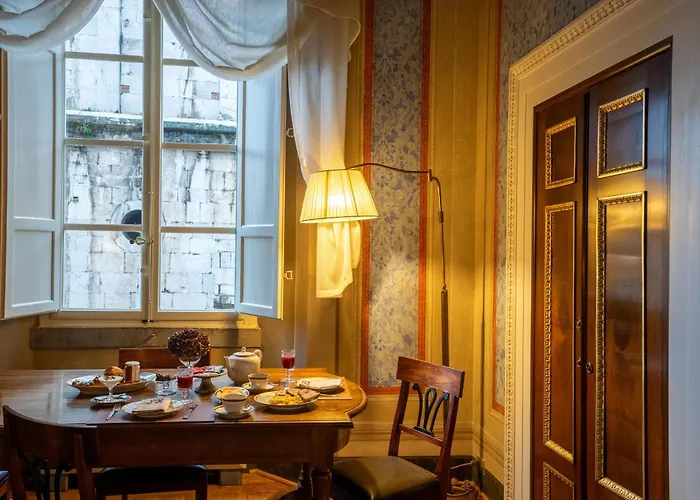 Palazzo Rocchi - Residenza D'epoca 4* لوكا
