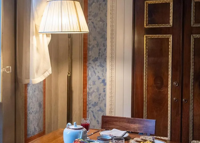 فندق مبيت وإفطار Palazzo Rocchi - Residenza D'epoca لوكا