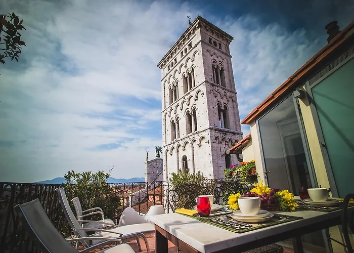 Palazzo Rocchi - Residenza D'epoca فندق مبيت وإفطار 4*